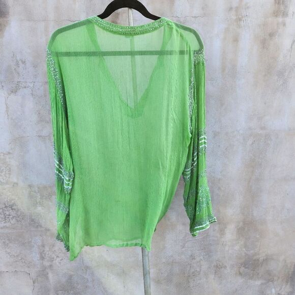 Glam souls green silk boho blouse - Picture 2 of 9
